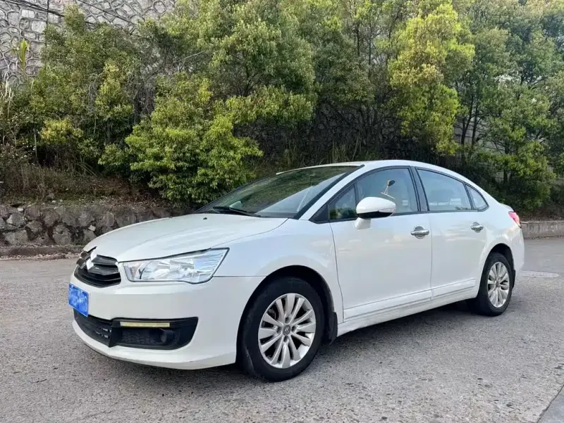 Citroen C-Quatre, 2015