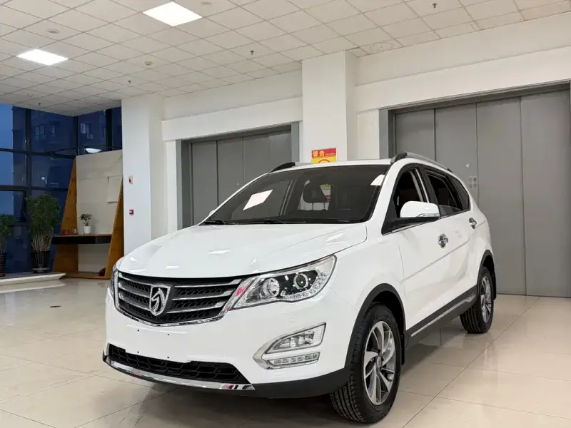 Baojun 560, 2017
