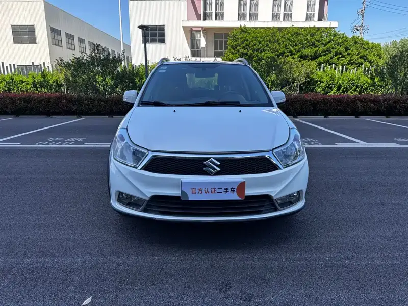 Suzuki SX4, 2015