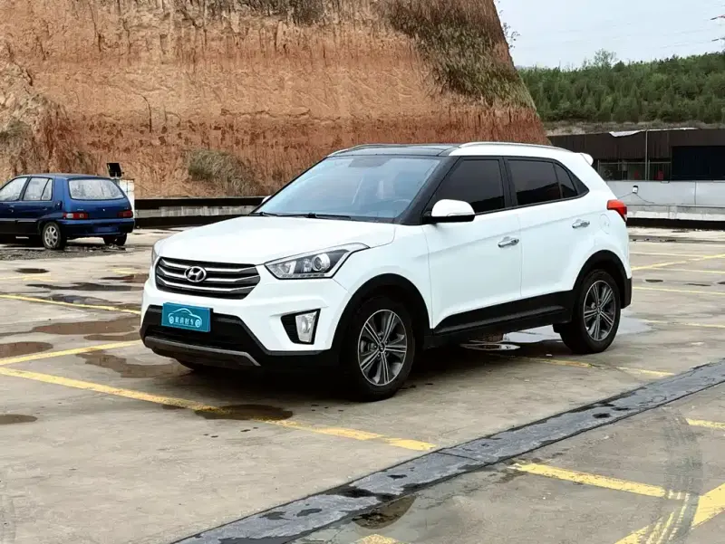Hyundai ix25, 2015