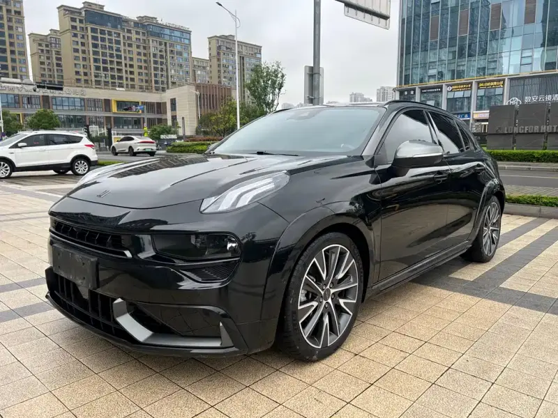 Lynk & Co 02 Hatchback, 2022