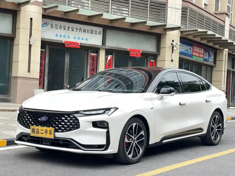 Ford Mondeo, 2022