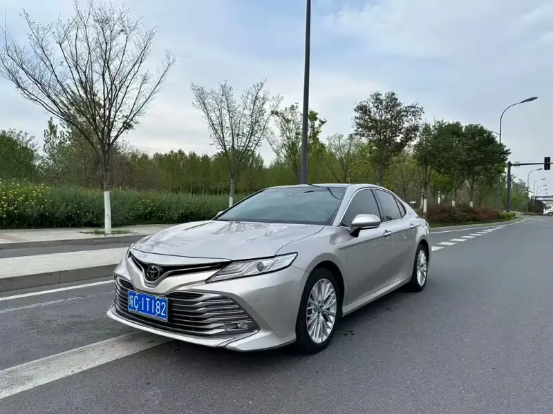 Toyota Camry, 2020