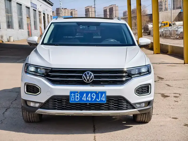 Volkswagen T-Roc, 2022