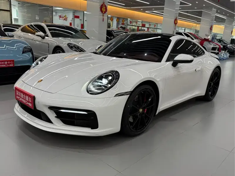 Porsche 911, 2024