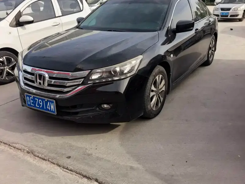 Honda Accord, 2015