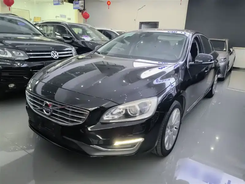 Volvo S60, 2016