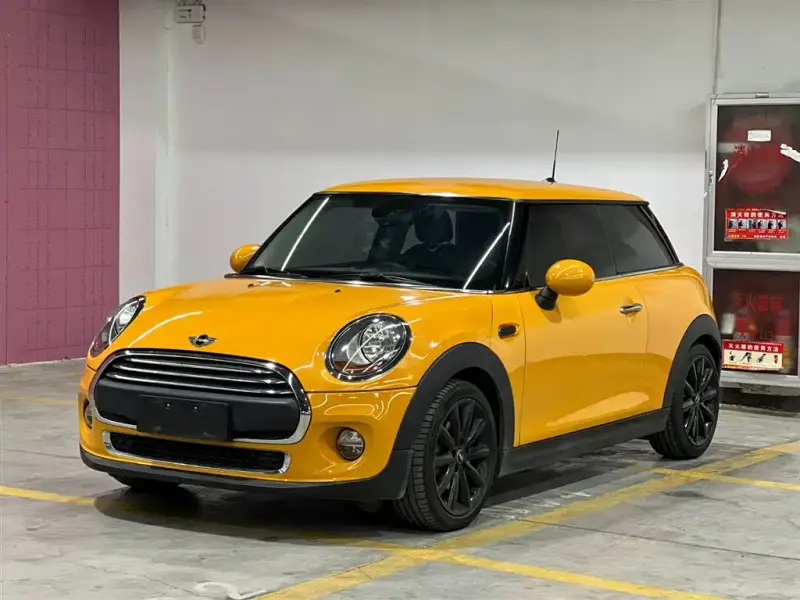 MINI Mini, 2015