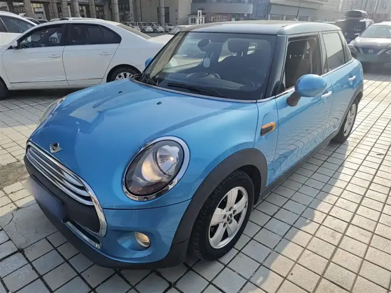 MINI Mini, 2016