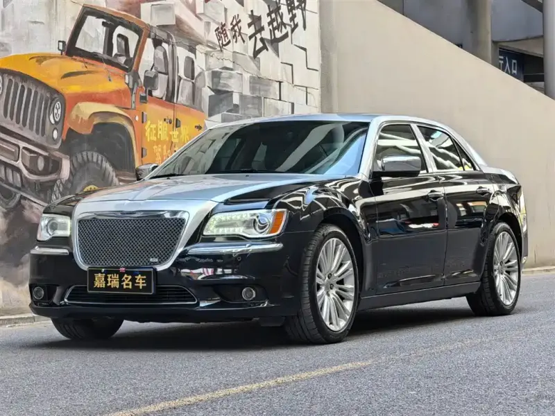 Chrysler 300C, 2014