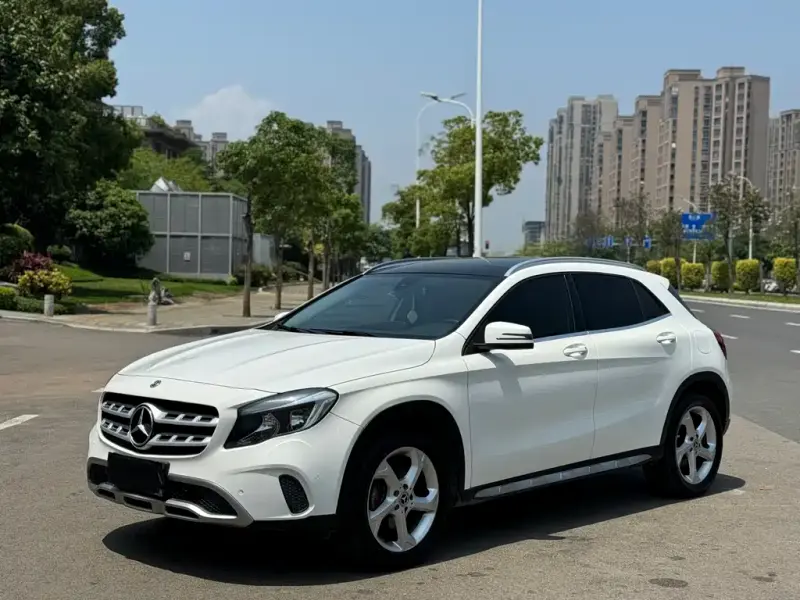 Mercedes-Benz GLA, 2018