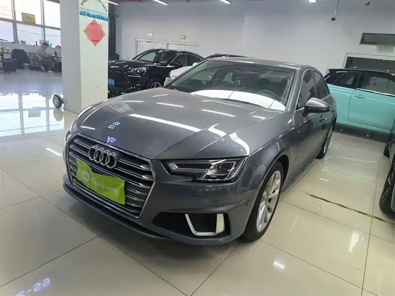 Audi A4L, 2019