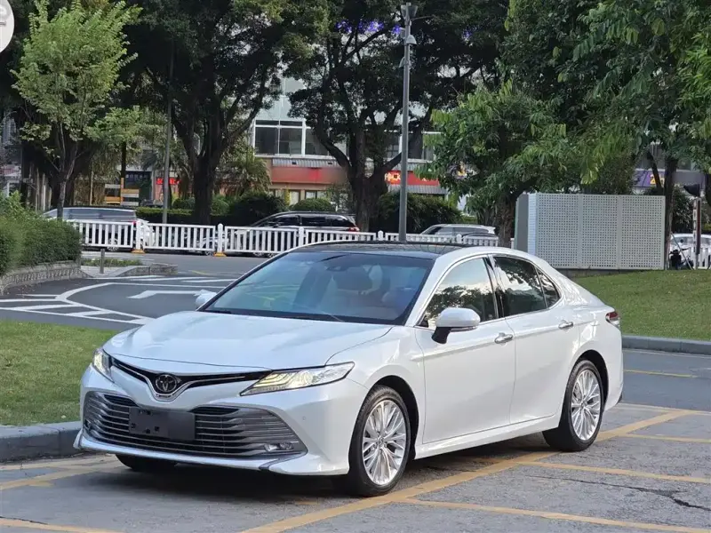 Toyota Camry, 2020