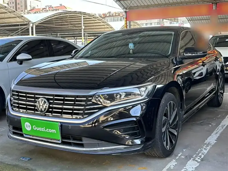 Volkswagen Passat, 2023