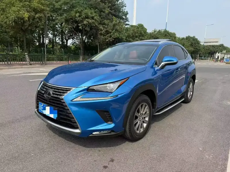 Lexus NX, 2018