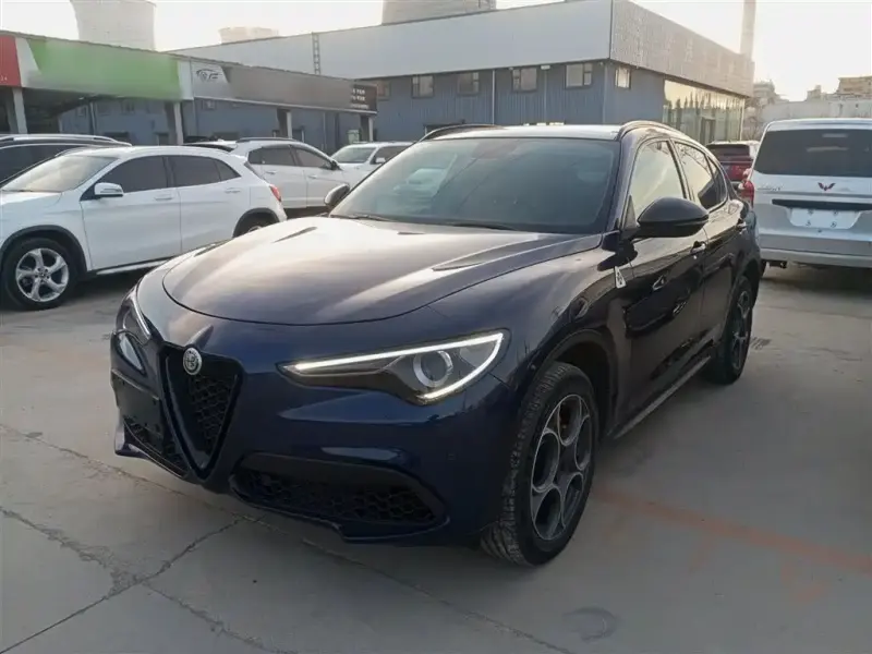 Alfa Romeo Stelvio, 2020