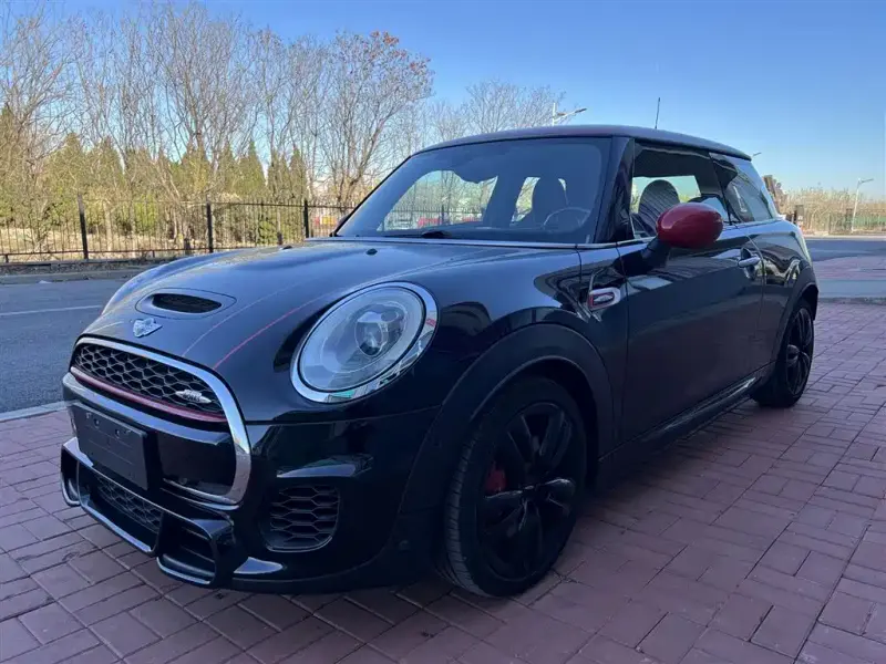 MINI JCW, 2015