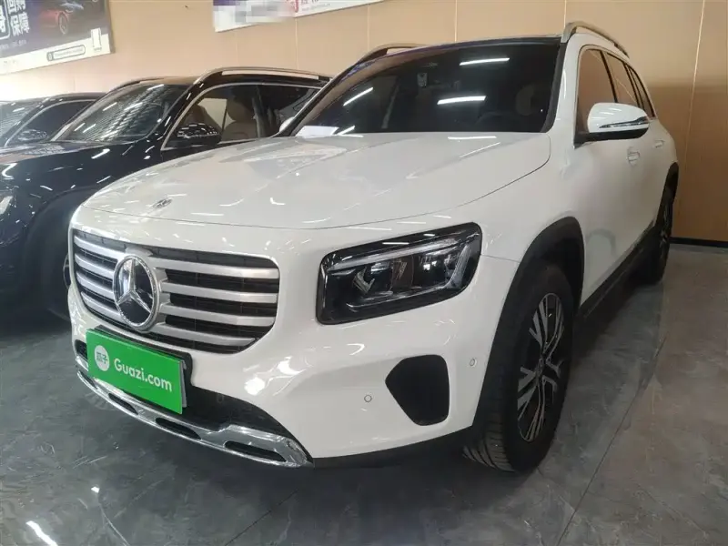 Mercedes-Benz GLB, 2024