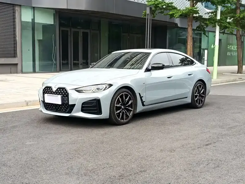 BMW 4 Series, 2022