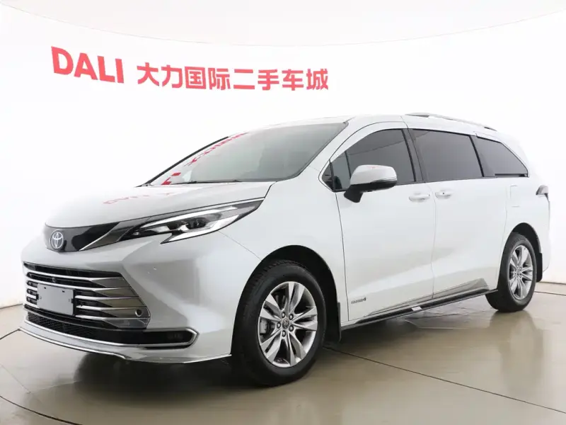 Toyota Sienna, 2022
