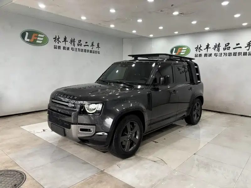Land Rover Defender, 2023