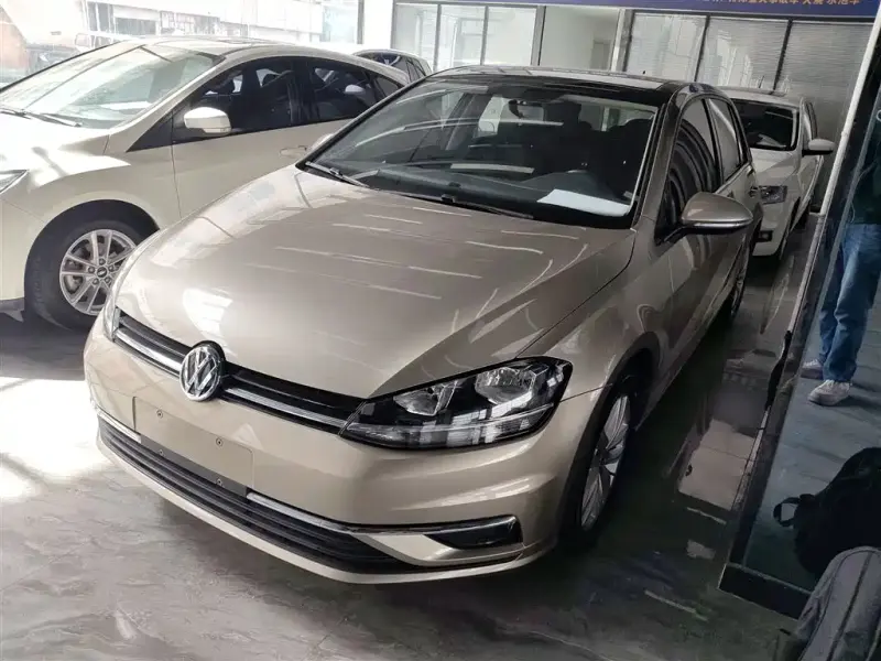 Volkswagen Golf, 2019