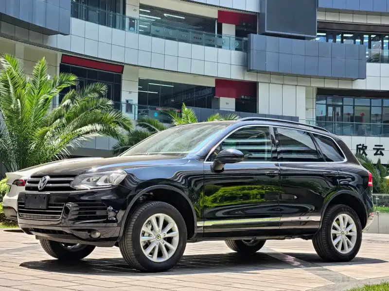 Volkswagen Touareg, 2011