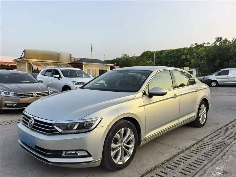 Volkswagen Magotan, 2016