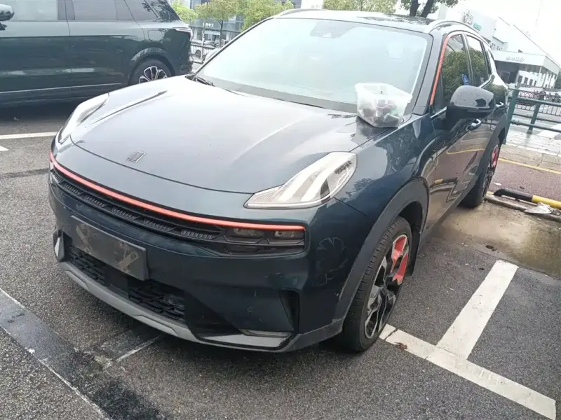 Lynk & Co 06, 2021