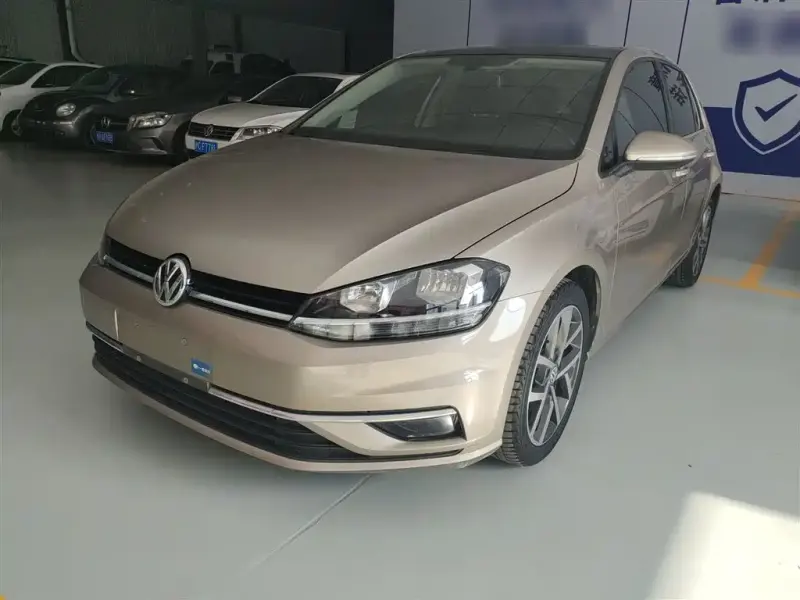 Volkswagen Golf, 2020