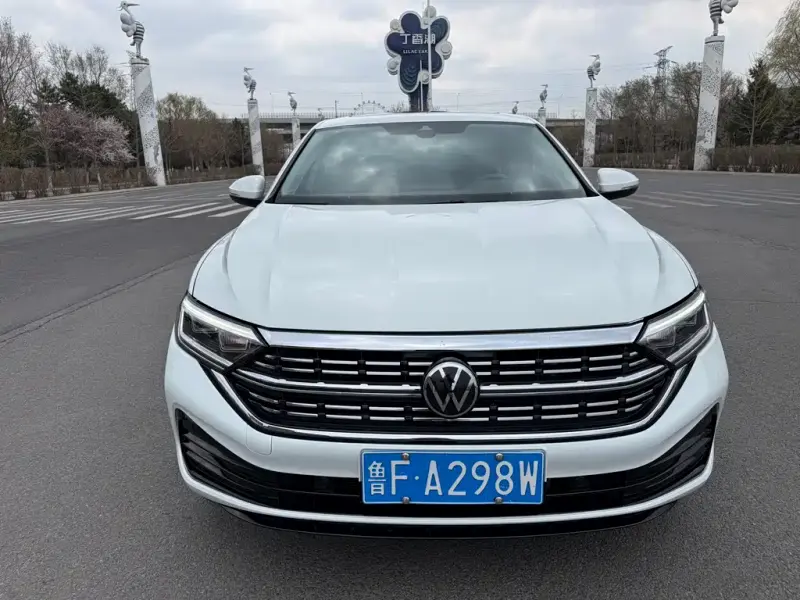 Volkswagen Sagitar, 2024