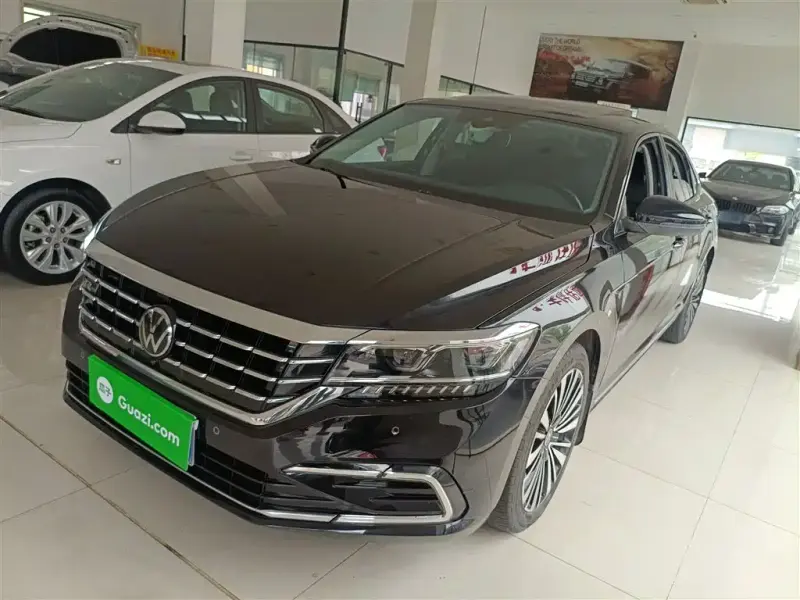 Volkswagen Passat, 2021