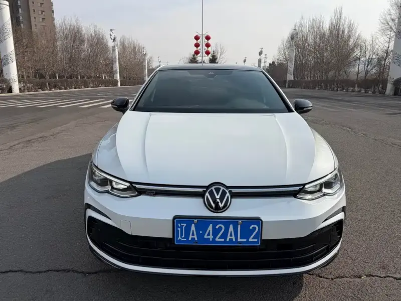Volkswagen Golf, 2021
