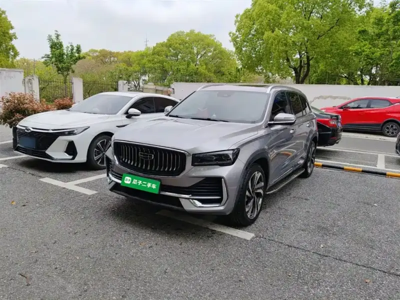 Geely Xingyue L, 2025