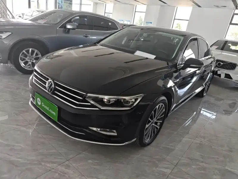 Volkswagen Magotan, 2020