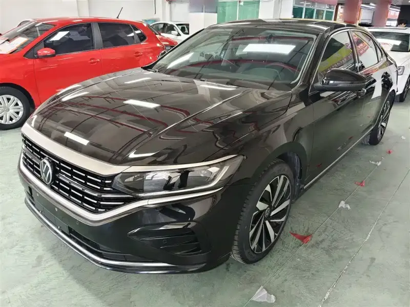 Volkswagen Passat, 2022