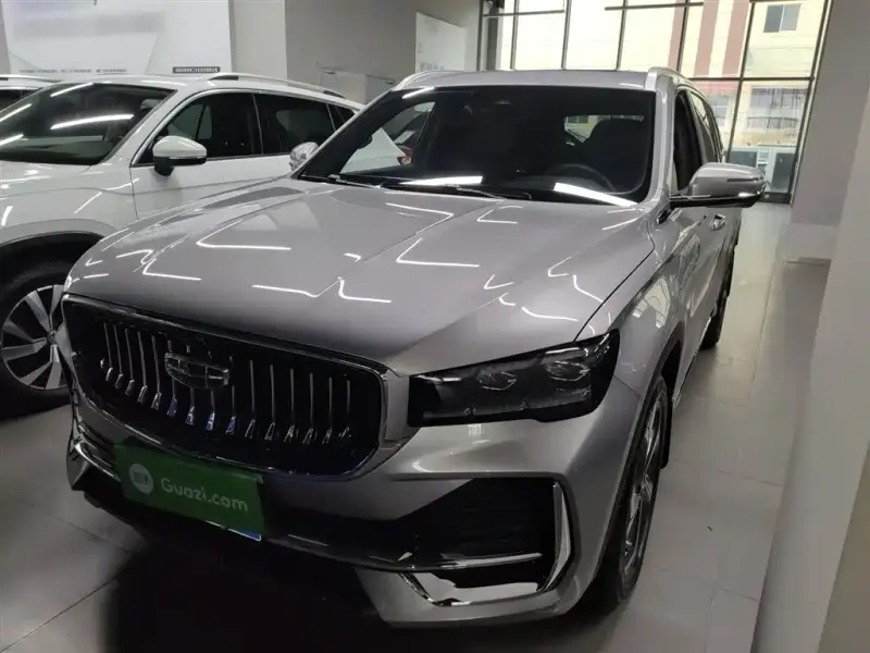 Geely Xingyue L, 2025
