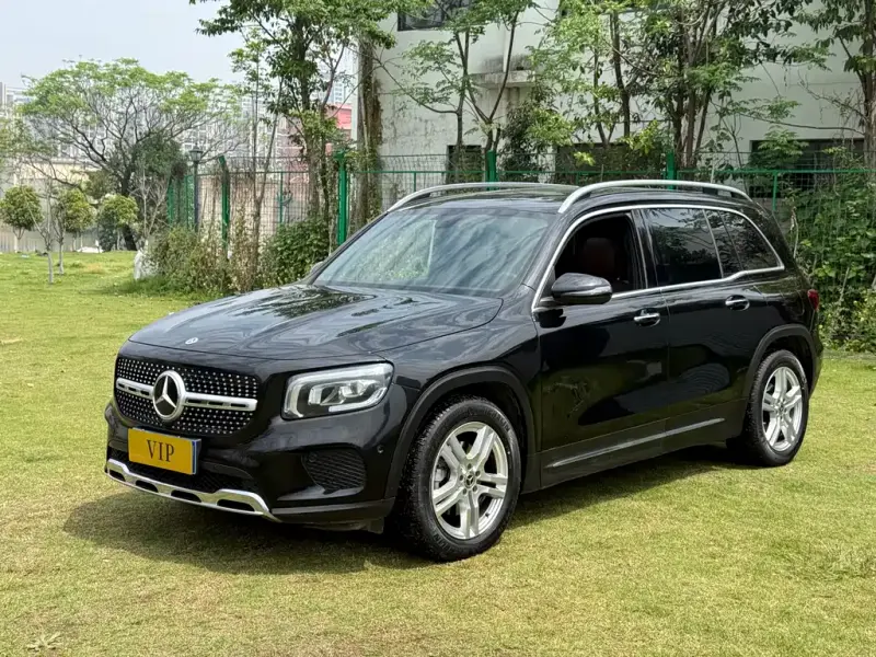Mercedes-Benz GLB, 2020
