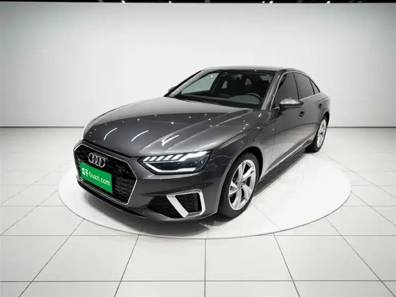 Audi A4L, 2021