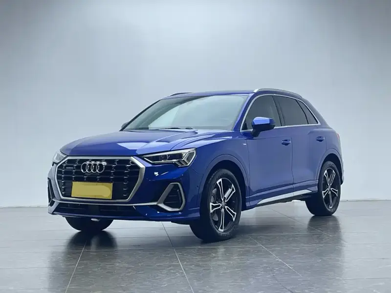 Audi Q3, 2021