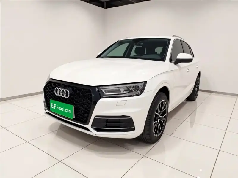 Audi Q5L, 2019