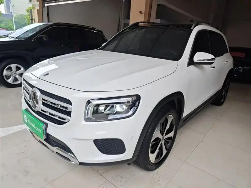 Mercedes-Benz GLB, 2022