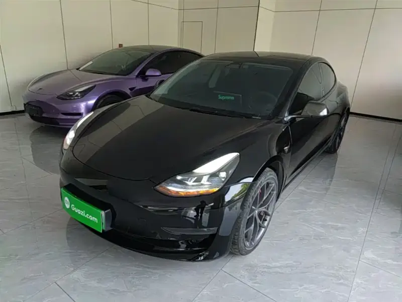 Tesla Model 3, 2021