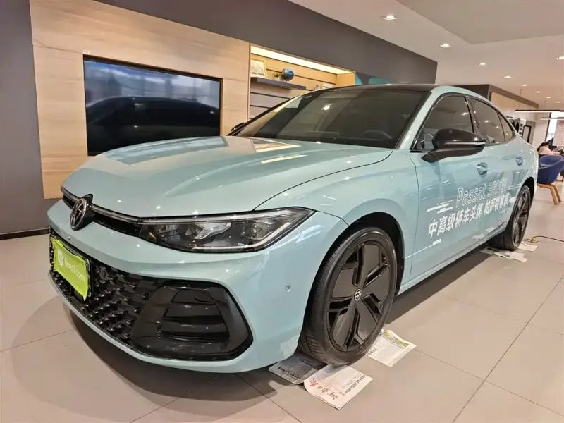 Volkswagen Passat, 2024