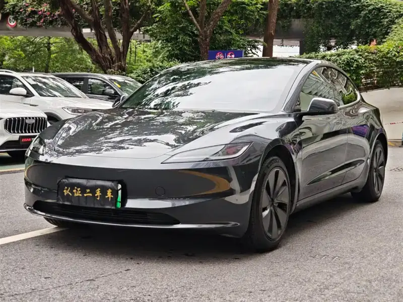 Tesla Model 3, 2024