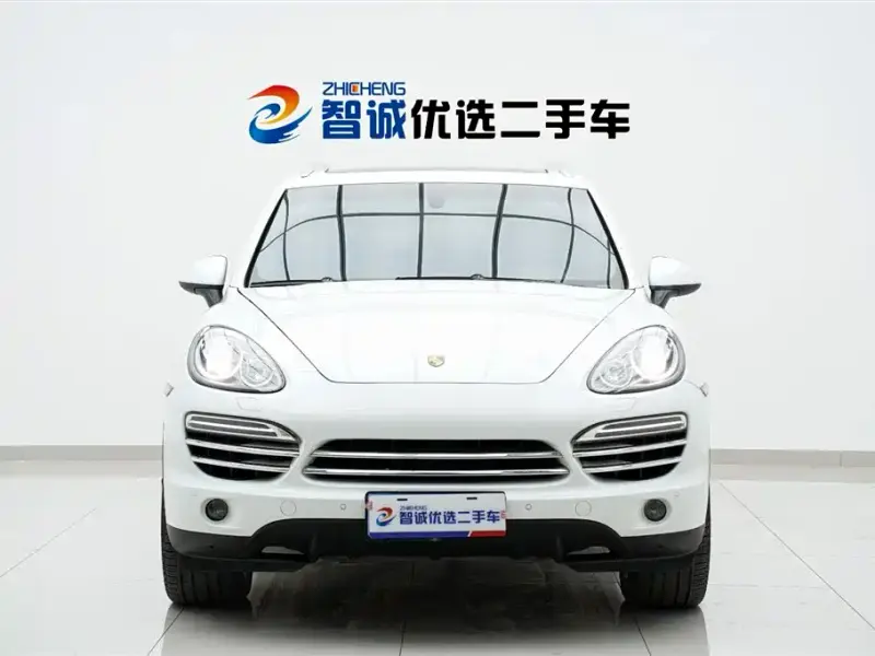 Porsche Cayenne, 2013