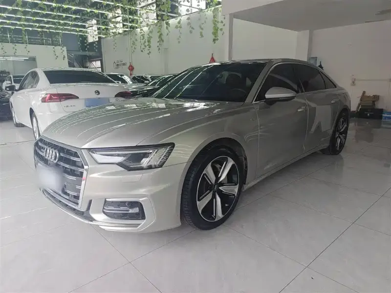 Audi A6L, 2020