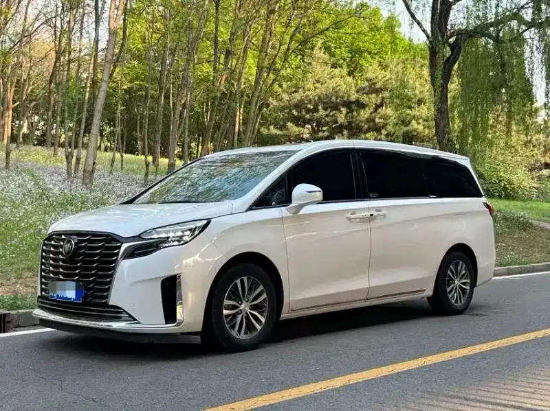 Buick GL8, 2023
