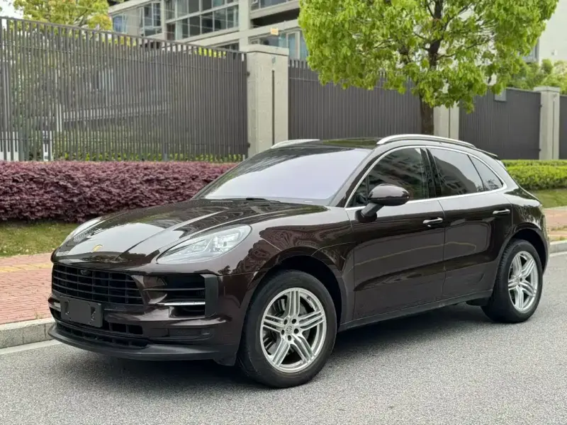 Porsche Macan, 2021