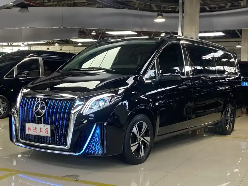 Mercedes-Benz Vito, 2025